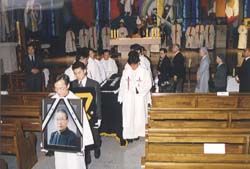 한국의 다미안 신부 고(故) 이경재 신부 미리내에 안장